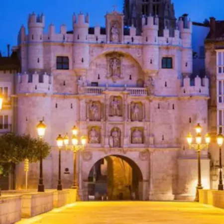 La Catedral Vut - 4 Con Wifi En El Centro De 아파트 Burgo