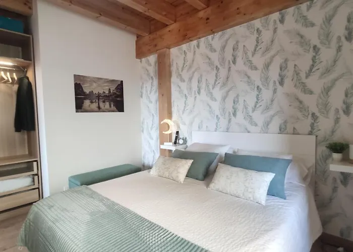 La Catedral Vut - 4 Con Wifi En El Centro De Daire