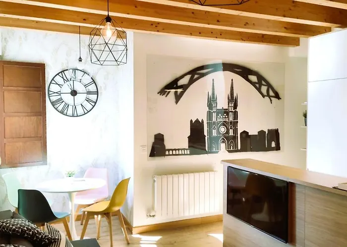 La Catedral Vut - 4 Con Wifi En El Centro De Daire