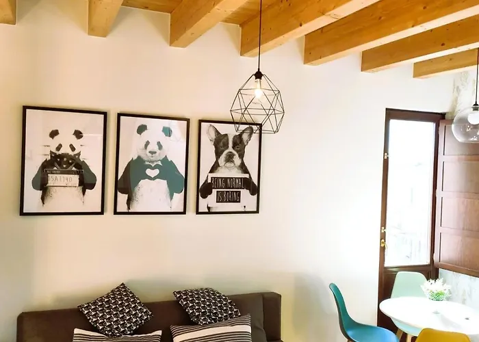 La Catedral Vut - 4 Con Wifi En El Centro De Daire *